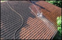 Choosing Roof Cleaners